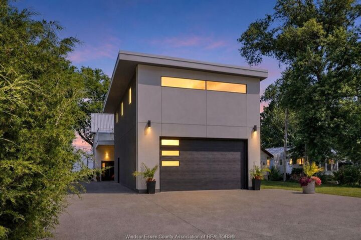 1674 Caille Avenue — photo 1