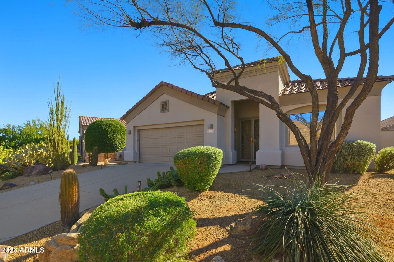 Property Photo: 15707 E Cactus Drive E AZ 85268