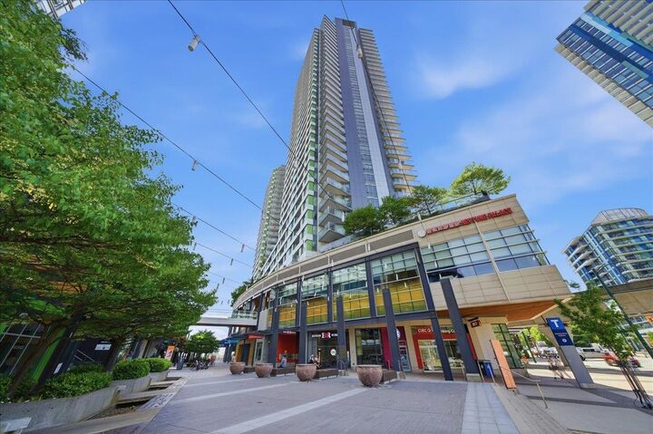 488 SW Marine Drive 2703 — photo 1
