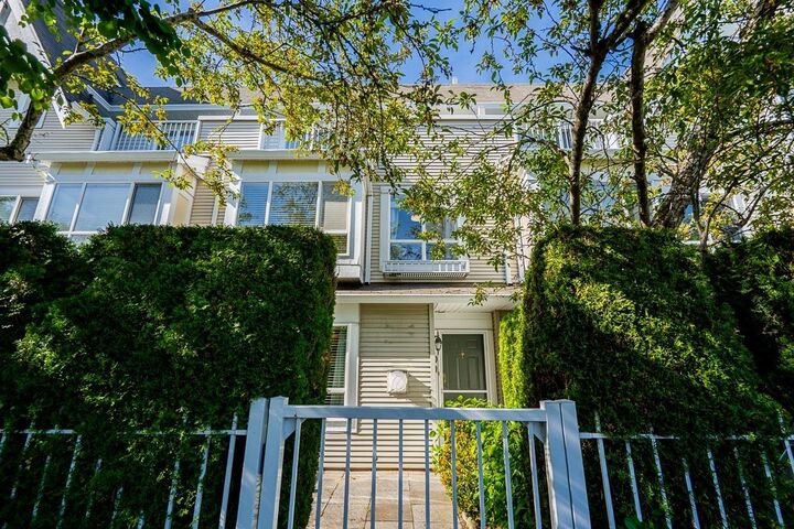 Property Photo: 6588 Southoaks Crescent 109 BC V5E 4K1