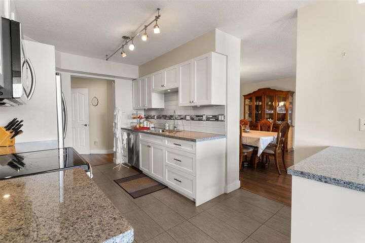 Photo de la propriété:  1245 Quayside Drive 1901  BC V3M 6J6 
