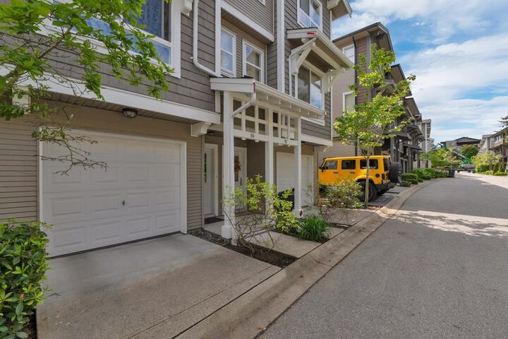 Property Photo: 2729 158 Street 90 BC V3Z 1P4