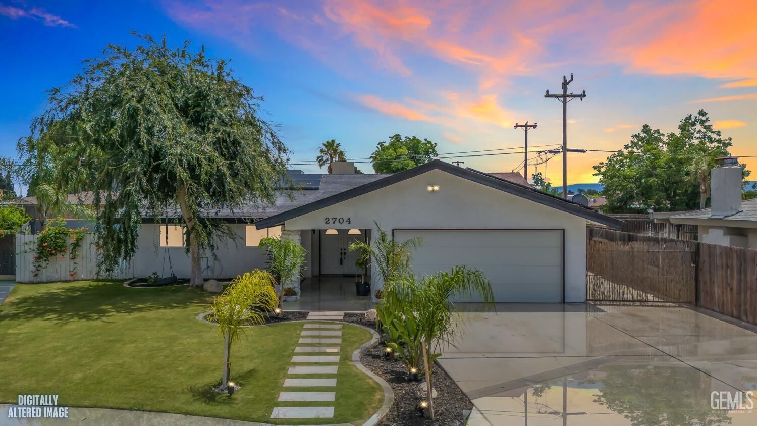 Property Photo:  2704 Daken Street  CA 93309 