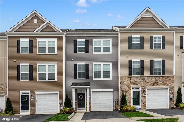 Property Photo: 205 Union Ridge Drive WV 25414