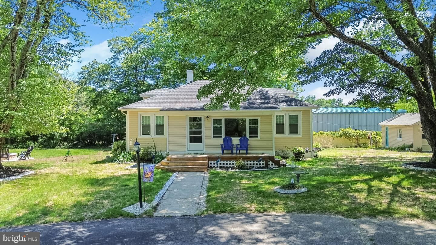 Property Photo: 13859 Farmer Drive VA 22580