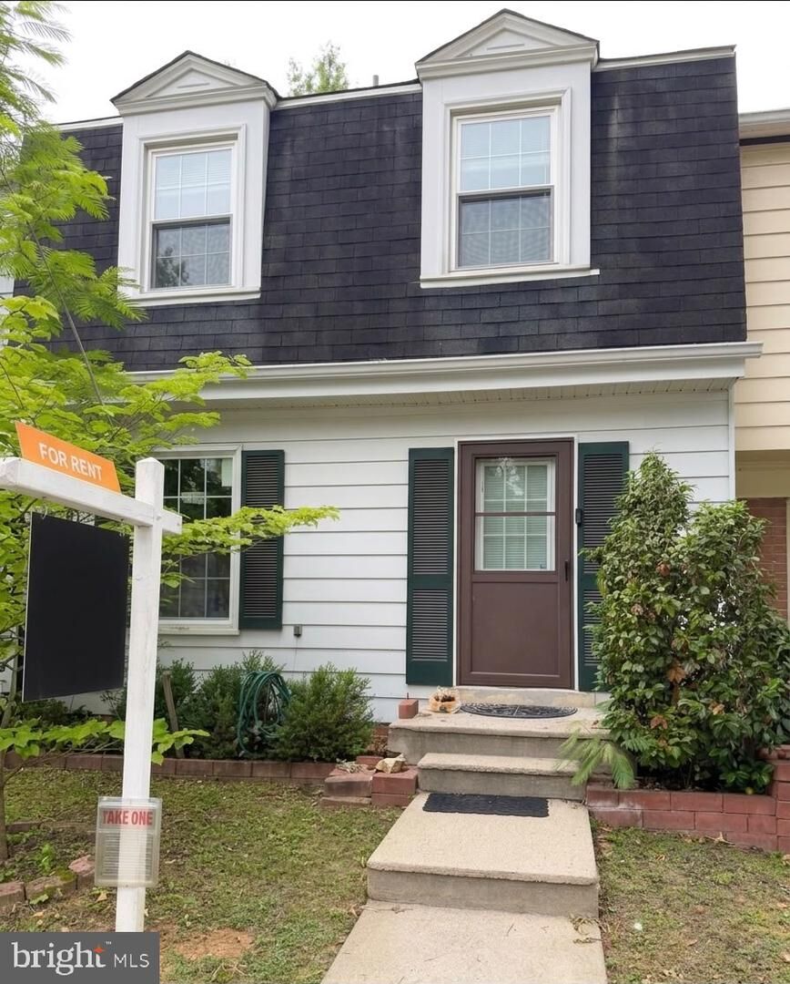 Property Photo:  4902 Van Walbeek Place  VA 22003 