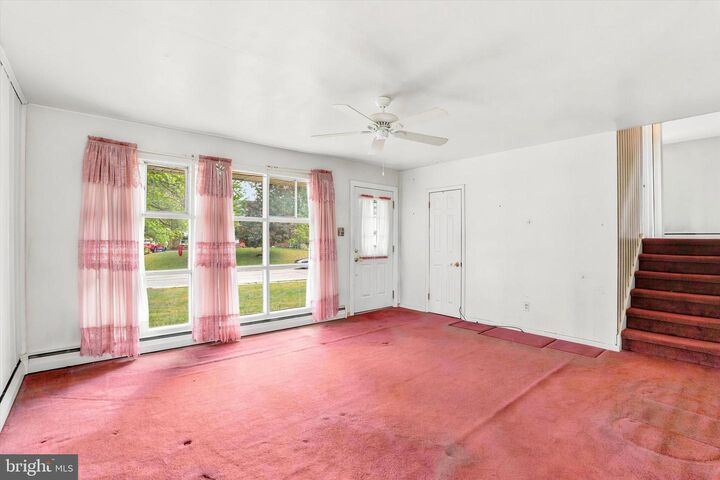 Property Photo: 565 Dartmouth Drive PA 19406