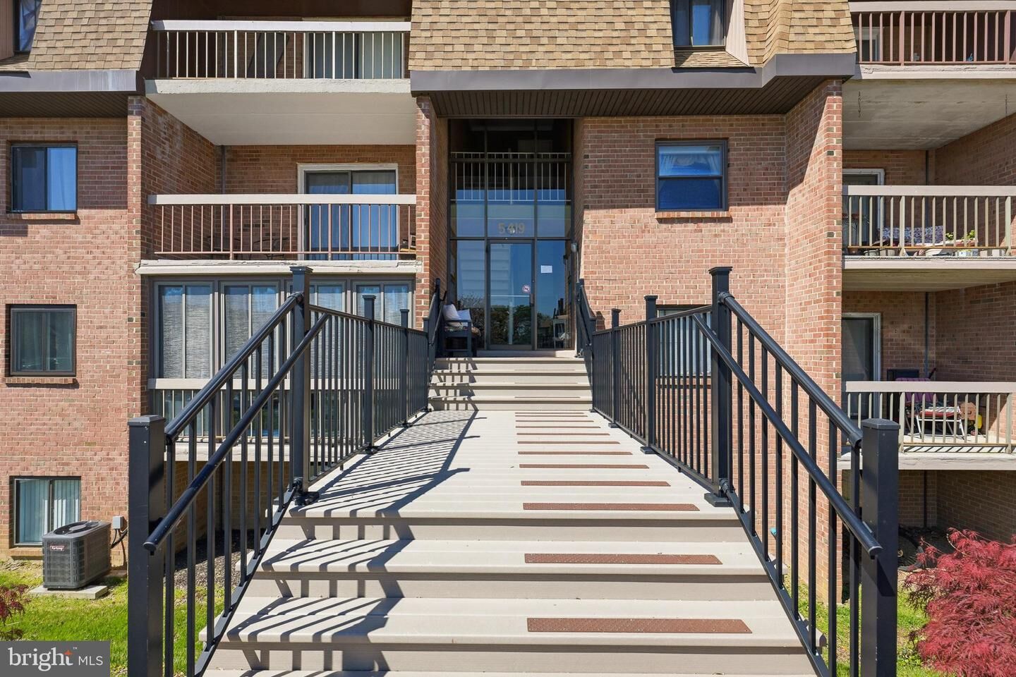 Property Photo:  5419 Golf View Drive B2  DE 19808 