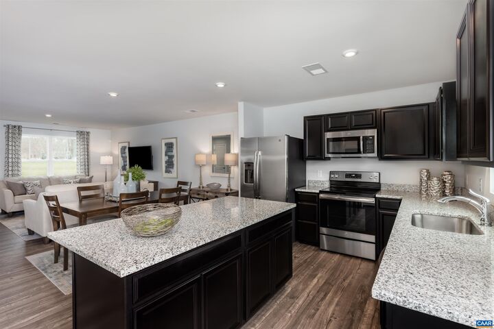 Property Photo: 556 Arches Ln VA 22923