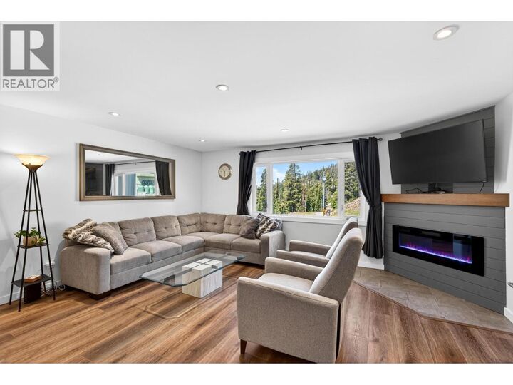 7375 Porcupine Road B6 — photo 1