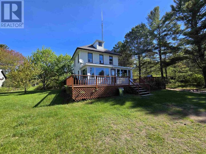 Property Photo:  35 Pine Ridge Rd  ON P0R 1L0 