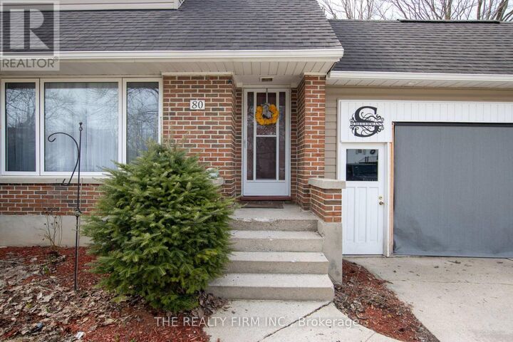 Property Photo:  80 Princess Street West  ON N0M 1L0 