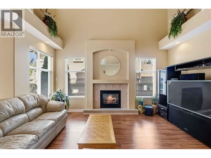 Property Photo:  10097 241 Street  BC V2W 2C8 