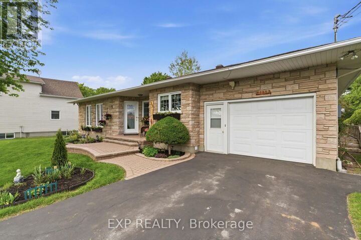 Property Photo:  3135 Gendron Road  ON K0A 2A0 