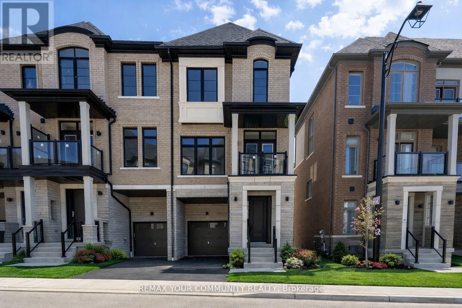 Property Photo: 83 Archambault Way ON L4L 1A6