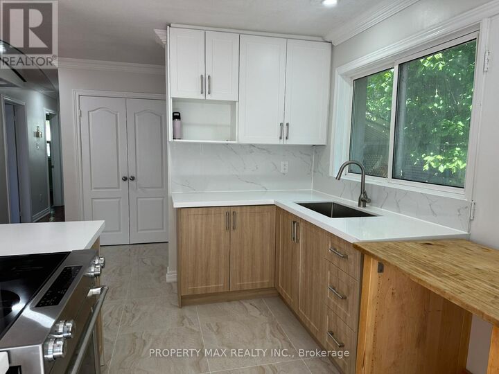 Property Photo: 89 Bow Valley (Main) Drive ON M1G 3J4