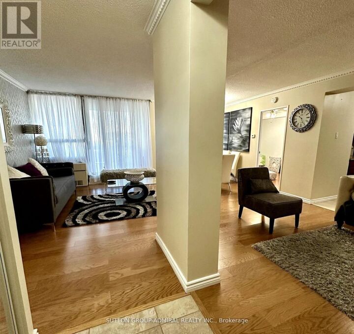 Property Photo: 20 Mississauga Valley Boulevard #1009 ON L5A 3S1