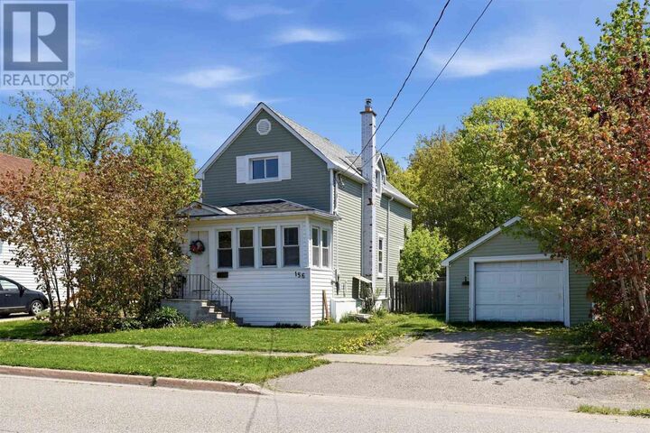 156 Walnut St — photo 1