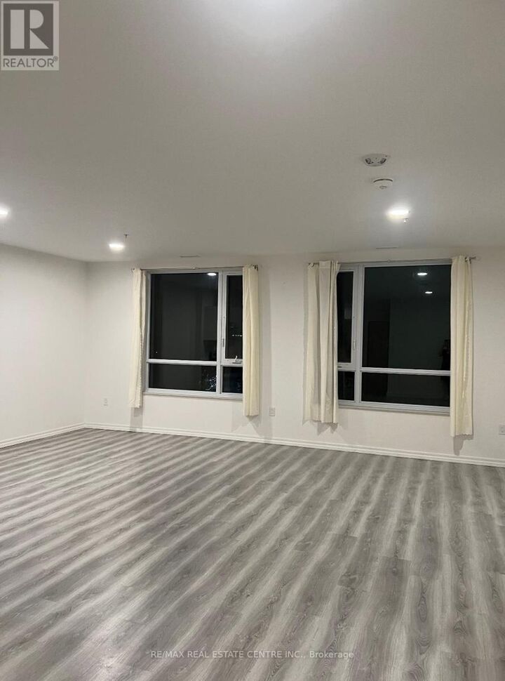 Property Photo: 1098 Paisley Road 810 ON N1K 0E3