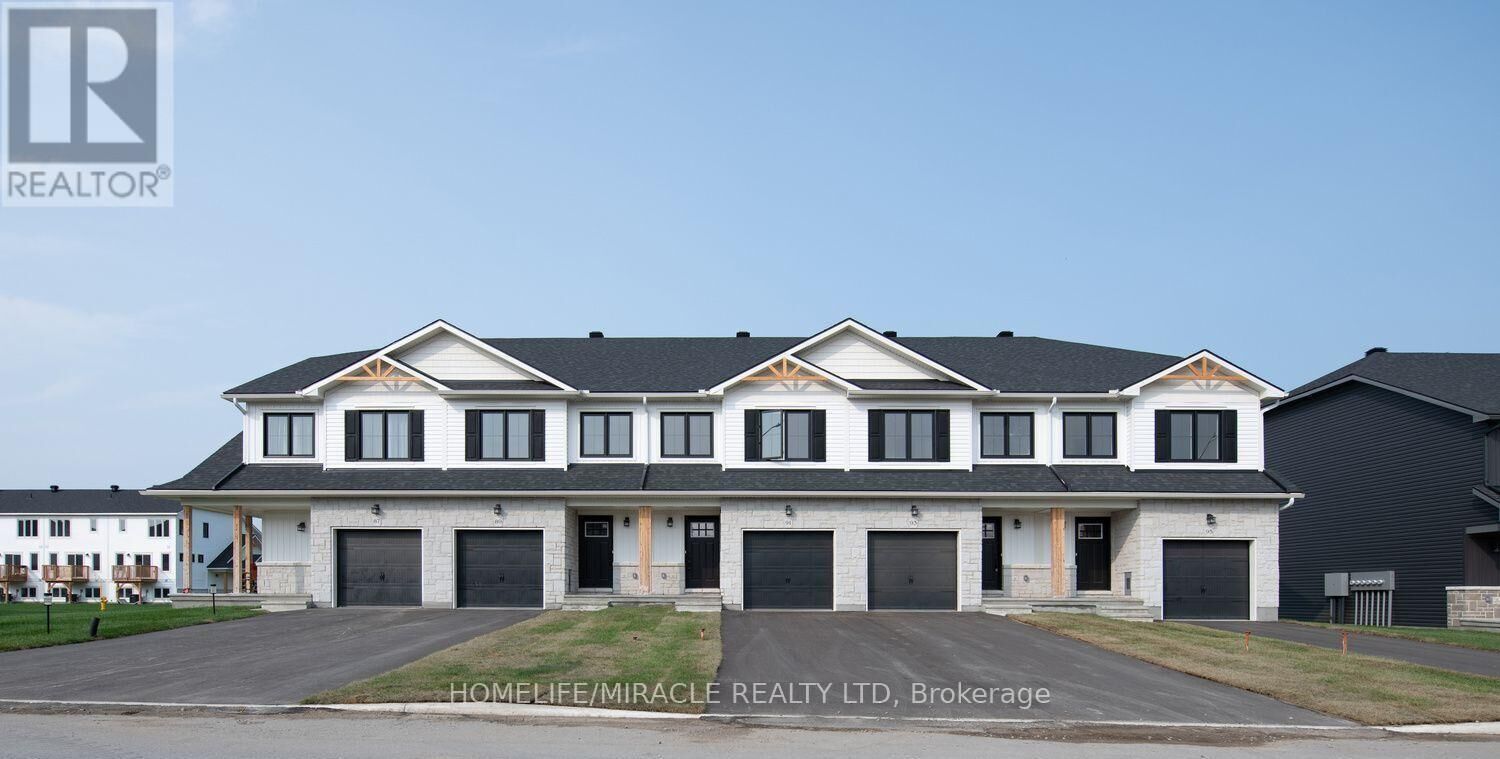 Property Photo:  95 Staple Boulevard West  ON K7A 5B5 