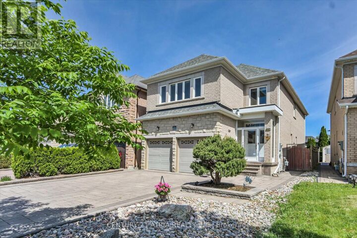 Property Photo:  119 Martini Drive  ON L4S 2V5 