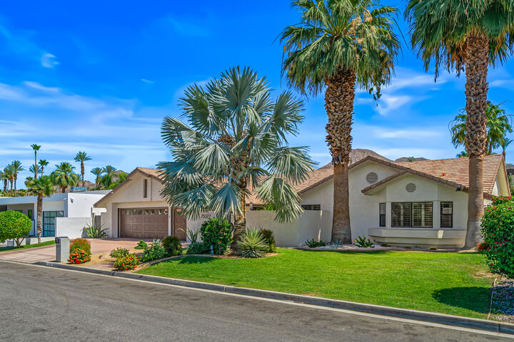 Property Photo:  75377 Montecito Drive  CA 92210 