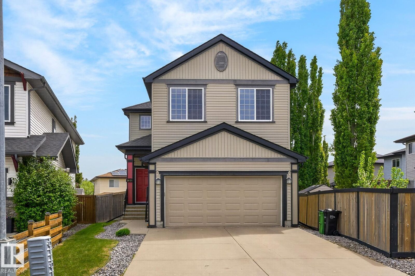 Property Photo: 9515 221 Street NW AB T5T 4A8