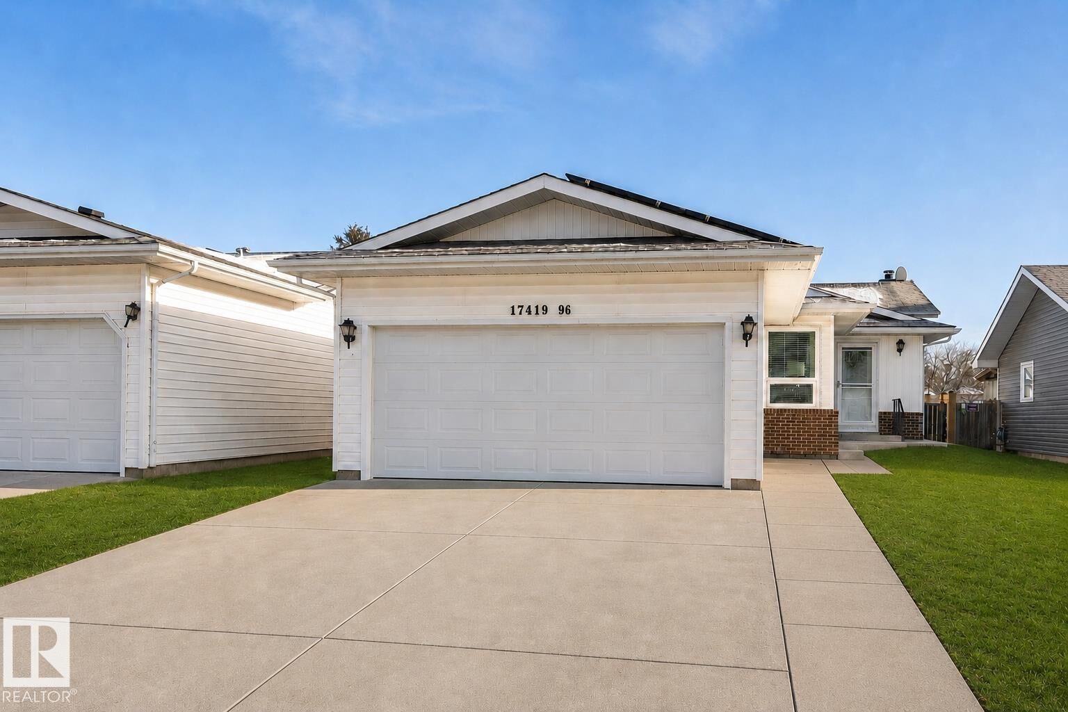 Property Photo: 17419 96 Street NW AB T5Z 2B5