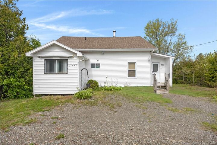 227 Route 820 — photo 1