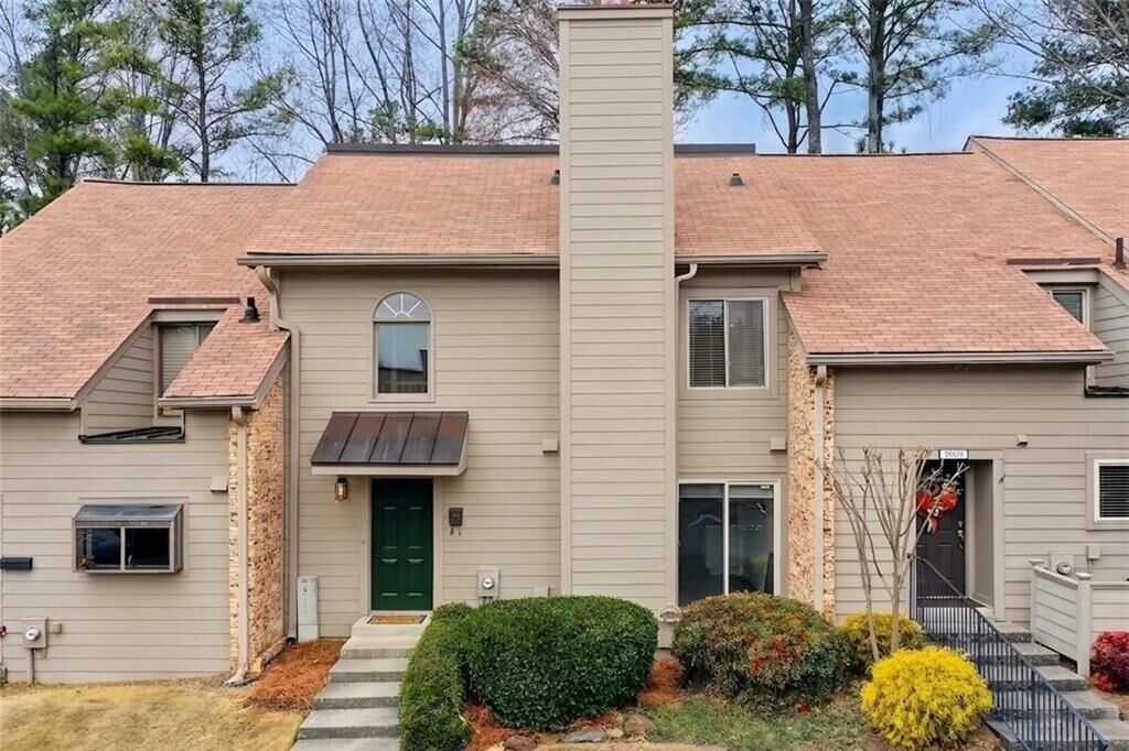 Property Photo:  3604 Stonewall Court SE  GA 30339 