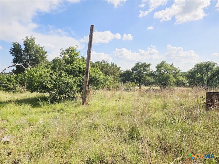 Property Photo:  100 Reavis Dr  TX 76539 