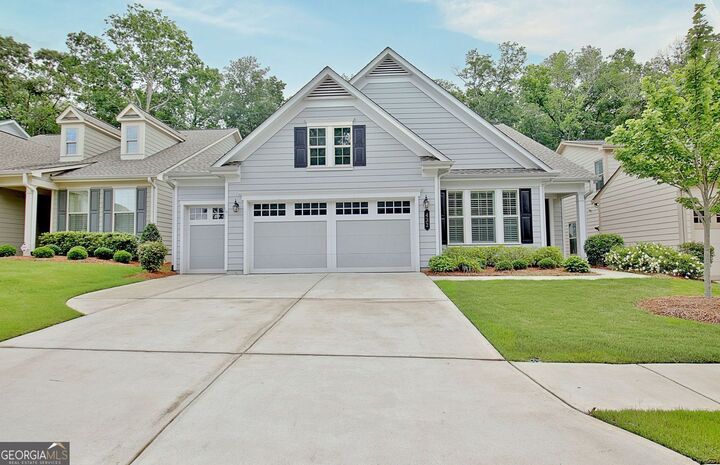 Property Photo:  432 Silverbell Court  GA 30269 