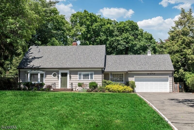 Property Photo: 496 Lincoln Ave NJ 07450
