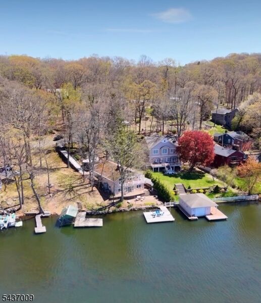 Property Photo: 6 Oneida Ave NJ 07843