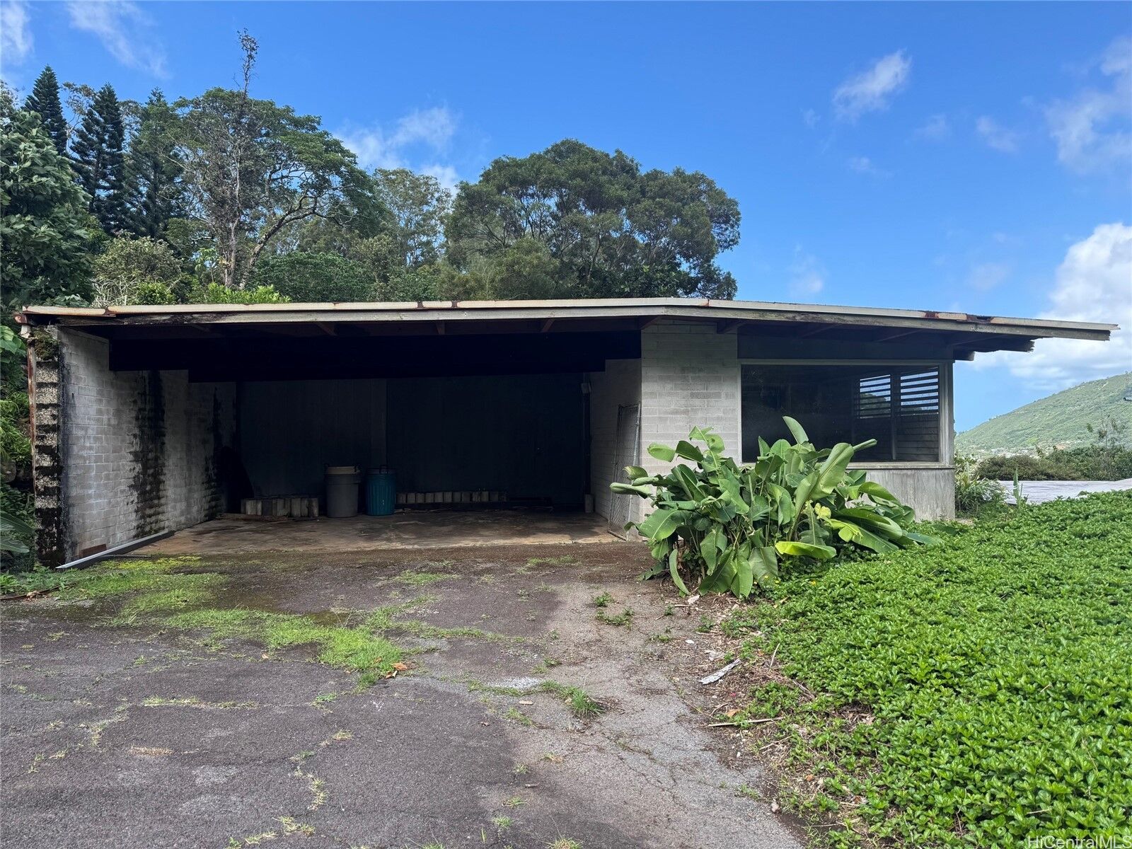 Property Photo:  3211 Melemele Place  HI 96822 