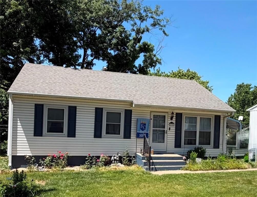 Property Photo:  2600 Cardinal Lane  MO 64503 