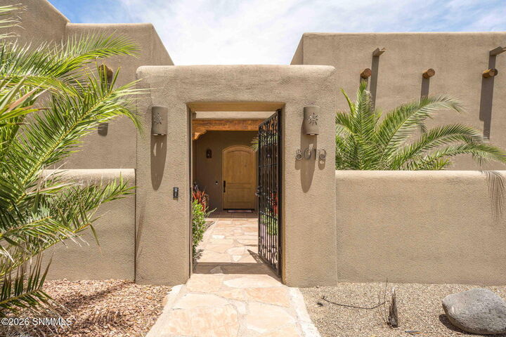 Property Photo:  8010 Murano Court  NM 88007 