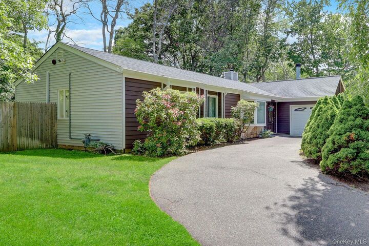 Property Photo: 6 Highridge Drive NY 11743