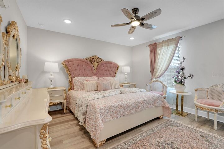 Property Photo:  10169 Spring Lake Drive  FL 34711 