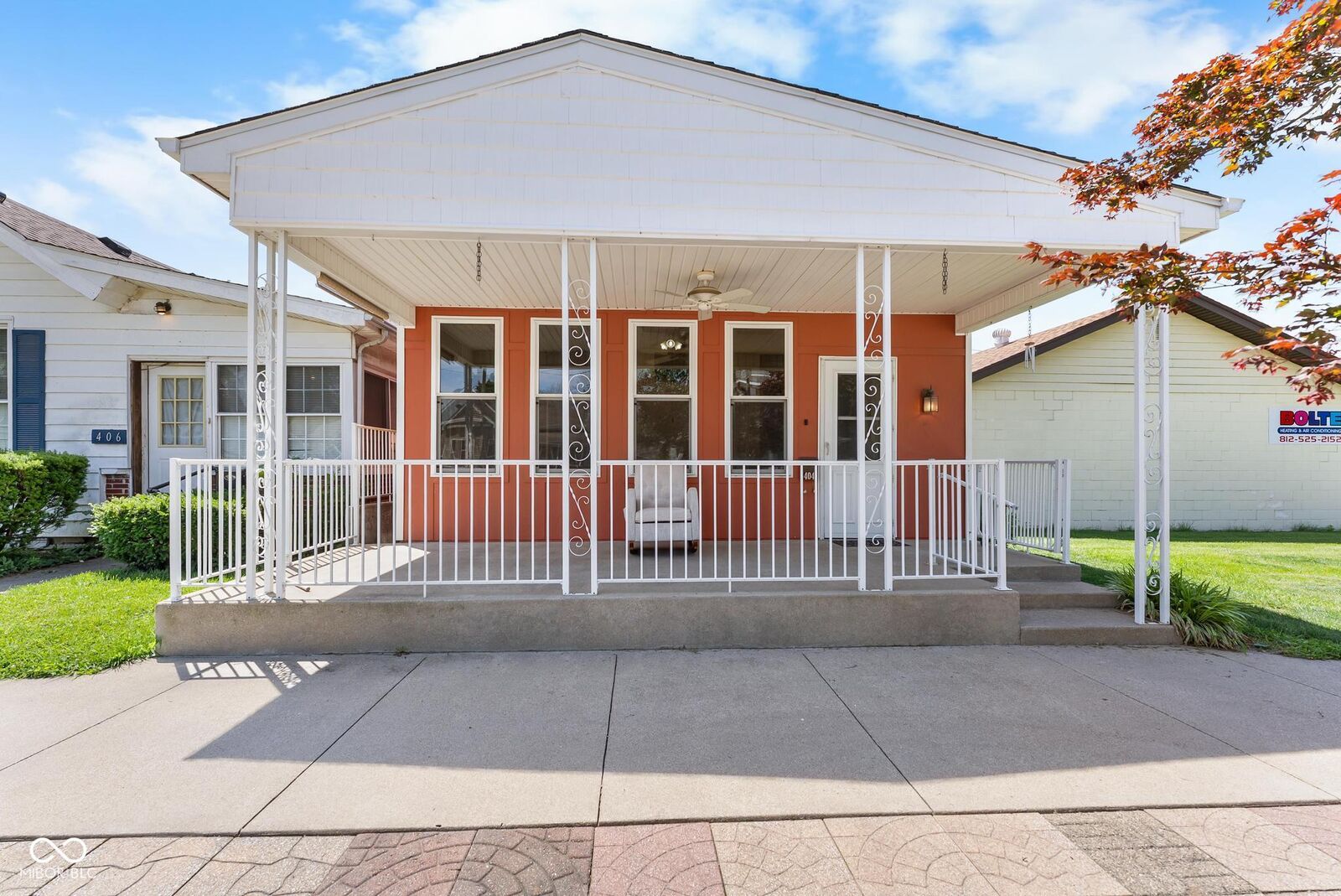 Property Photo:  404 E 3rd Street  IN 47274 