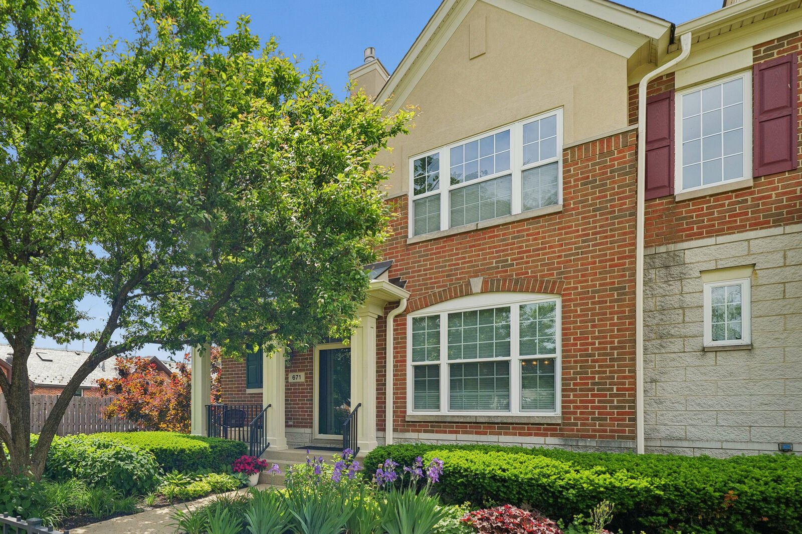 Property Photo: 671 Central Avenue IL 60015
