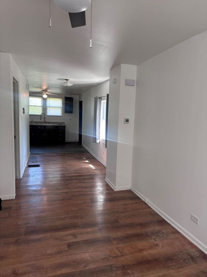 Property Photo:  526 E 154th Place  IL 60426 