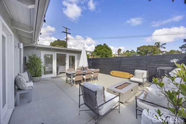 Property Photo:  149 Avenida Sierra  CA 92672 