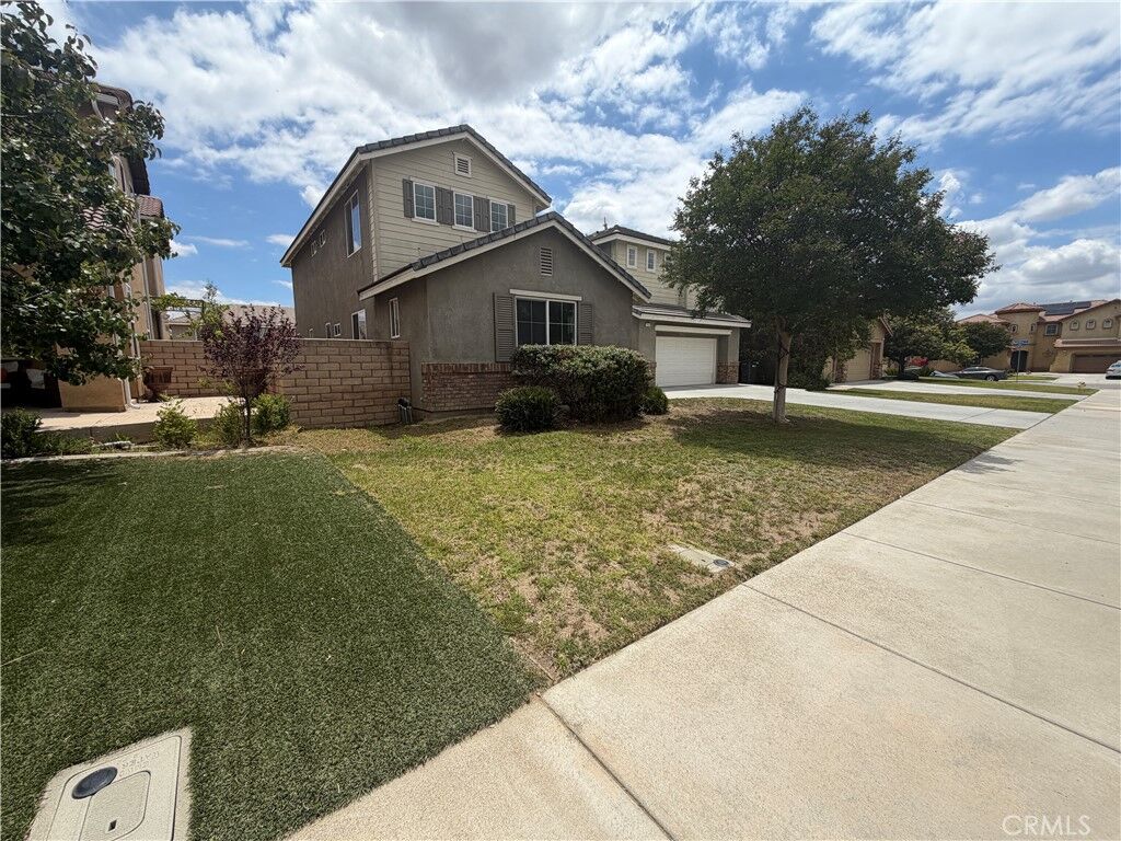 Property Photo: 26813 Claystone Drive CA 92555