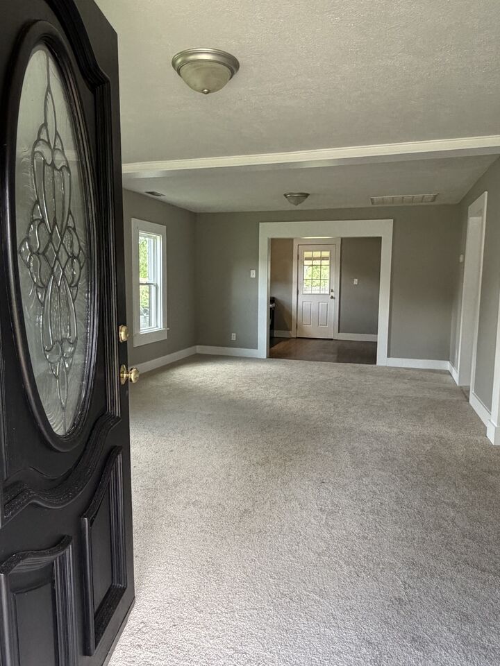 Property Photo:  125 Walnut St  TN 37318 