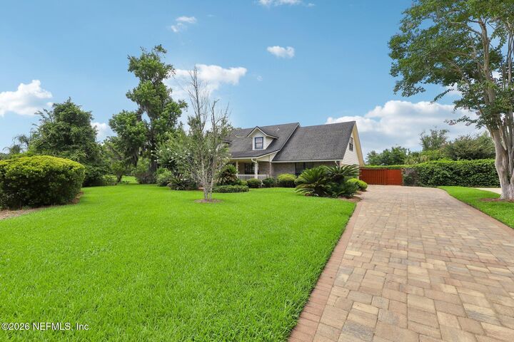 Property Photo:  711 Balmoral Lane  FL 32073 
