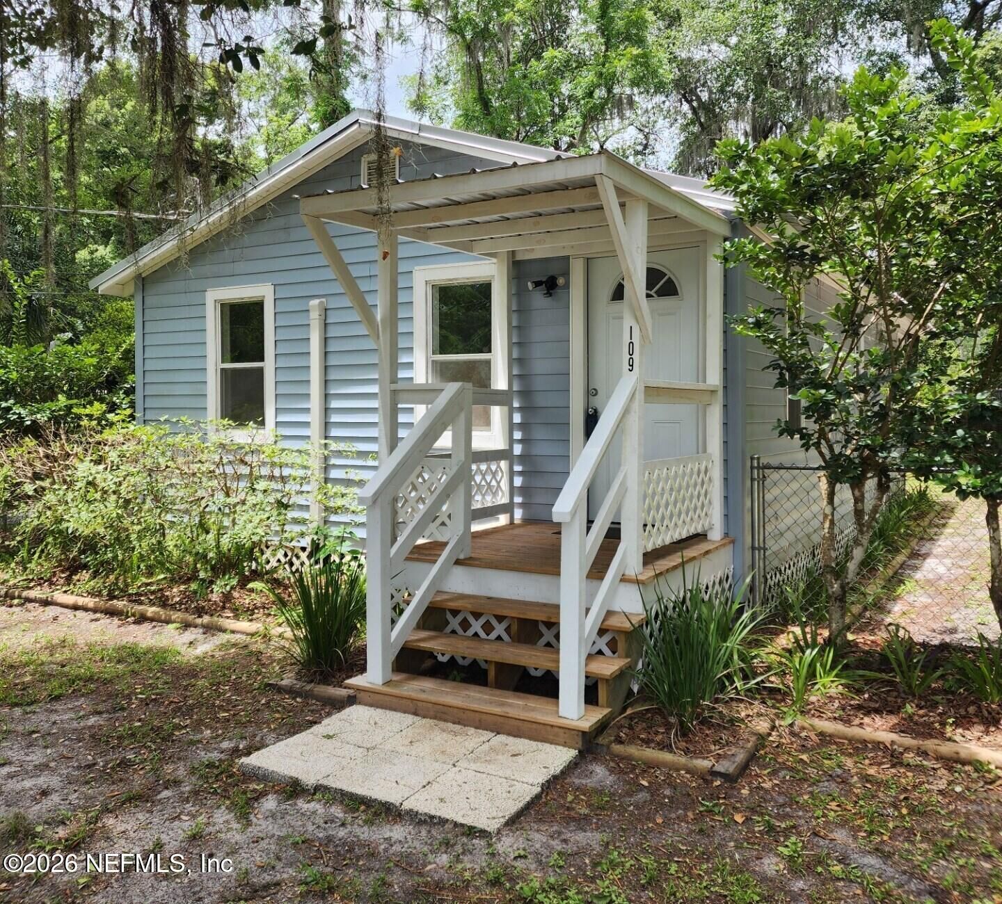 Property Photo:  109 Gaskin Road  FL 32177 