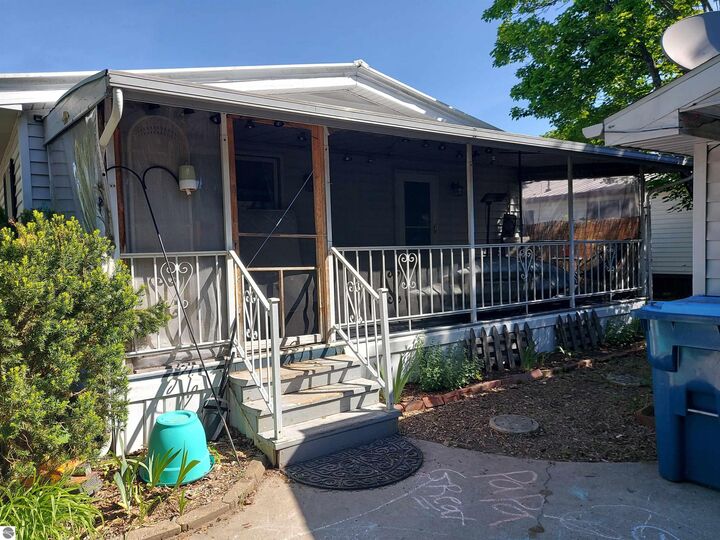 Property Photo: 1743 David Place MI 49686