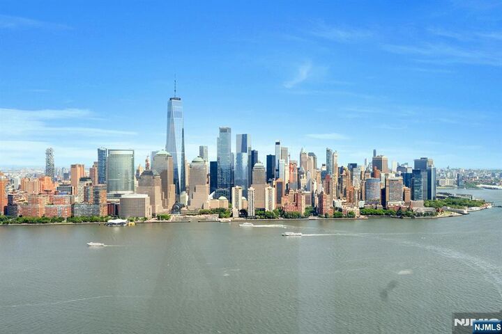 Property Photo:  99 Hudson Street 5408  NJ 07302 