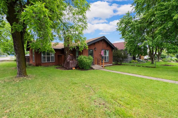Property Photo: 501 6th Avenue E MT 59860
